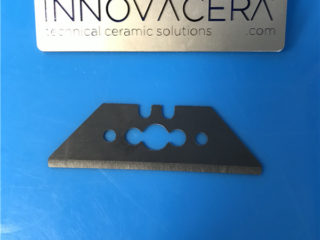 Black Correct Grinding Zirconia Ceramic Blade For Utility Cutter