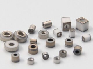 Ceramic Insulator for ceramic package