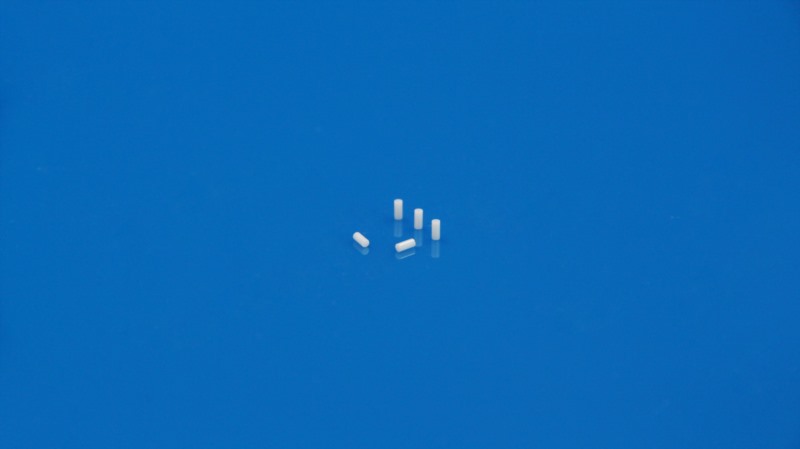 用于超小型电机驱动器的氧化锆陶瓷轴