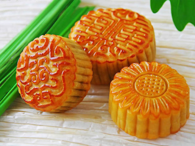 Innovacera-technical ceramic solution celebrate Mid-Autumn festival by mooncake