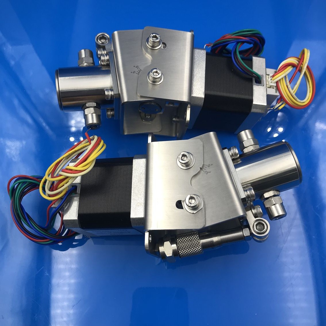 Innovacera 陶瓷无阀活塞泵