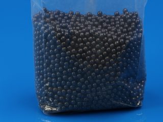 Silicon nitride grinding ball