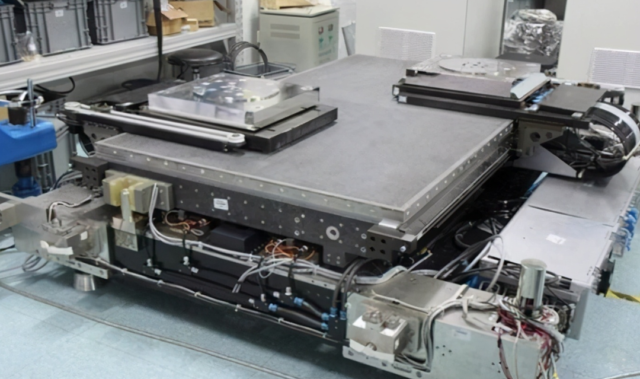 POROUS CERAMIC VACUUM CHUCK Equipment POROUS CERAMIC VACUUM CHUCK Equipment